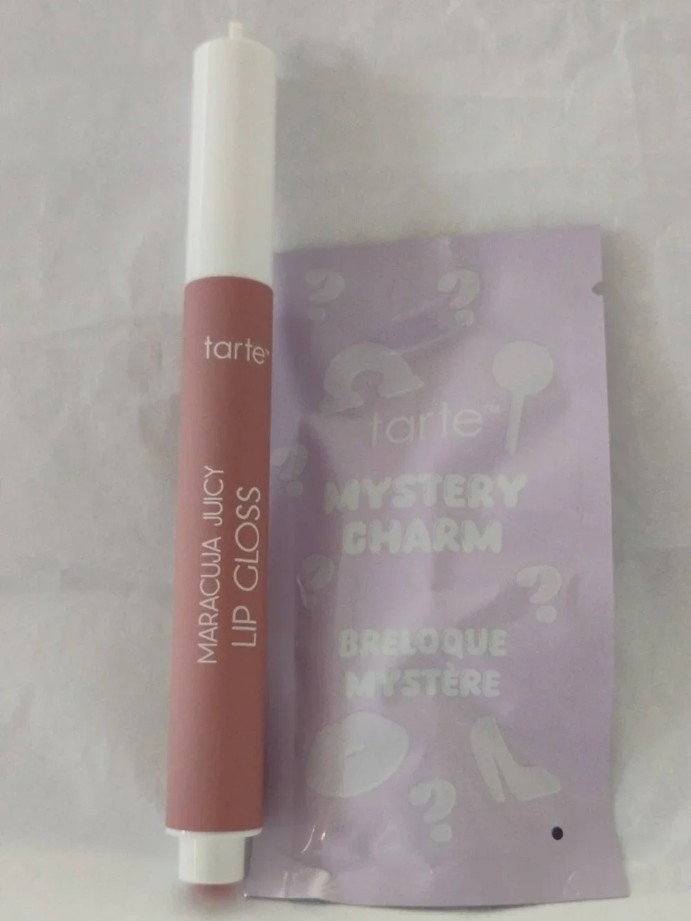 tarte Maracuja Juicy Lip Gloss /W Mystery Charm- Shade Melon Spritz- NWT